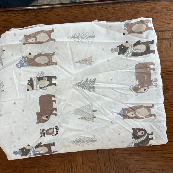 Pottery Barn twin bed winter - Picture 4 of 4